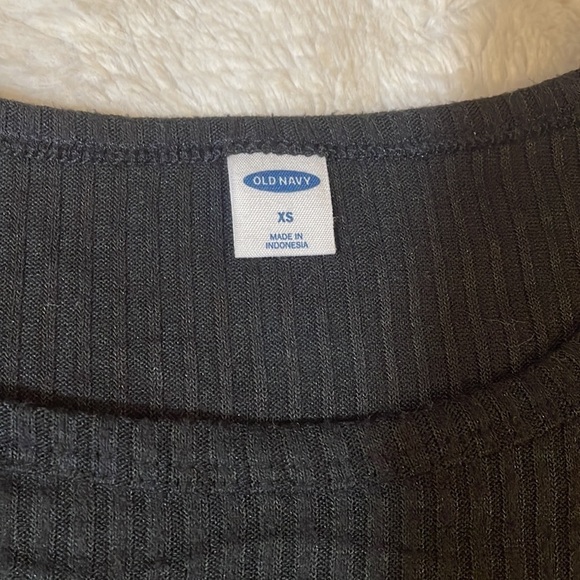 Old Navy Black Long Sleeve - Picture 2 of 5